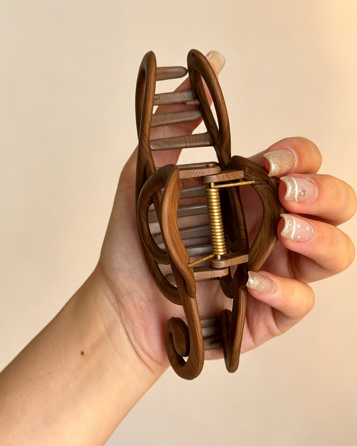 Brown Music Note Hair Claw Daily Accessory SP241