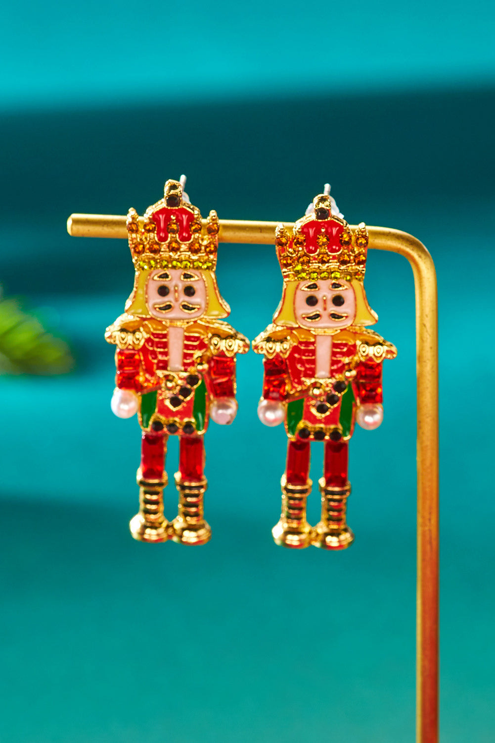 Wholesale 1 Pair Pink Alloy Unique Nutcracker Soldier Figure Earrings, Distinctive Women's Earrings With Pink Soldier Design And Rhinestones, Alloy Jewelry, Personalized Christmas Gift SP019