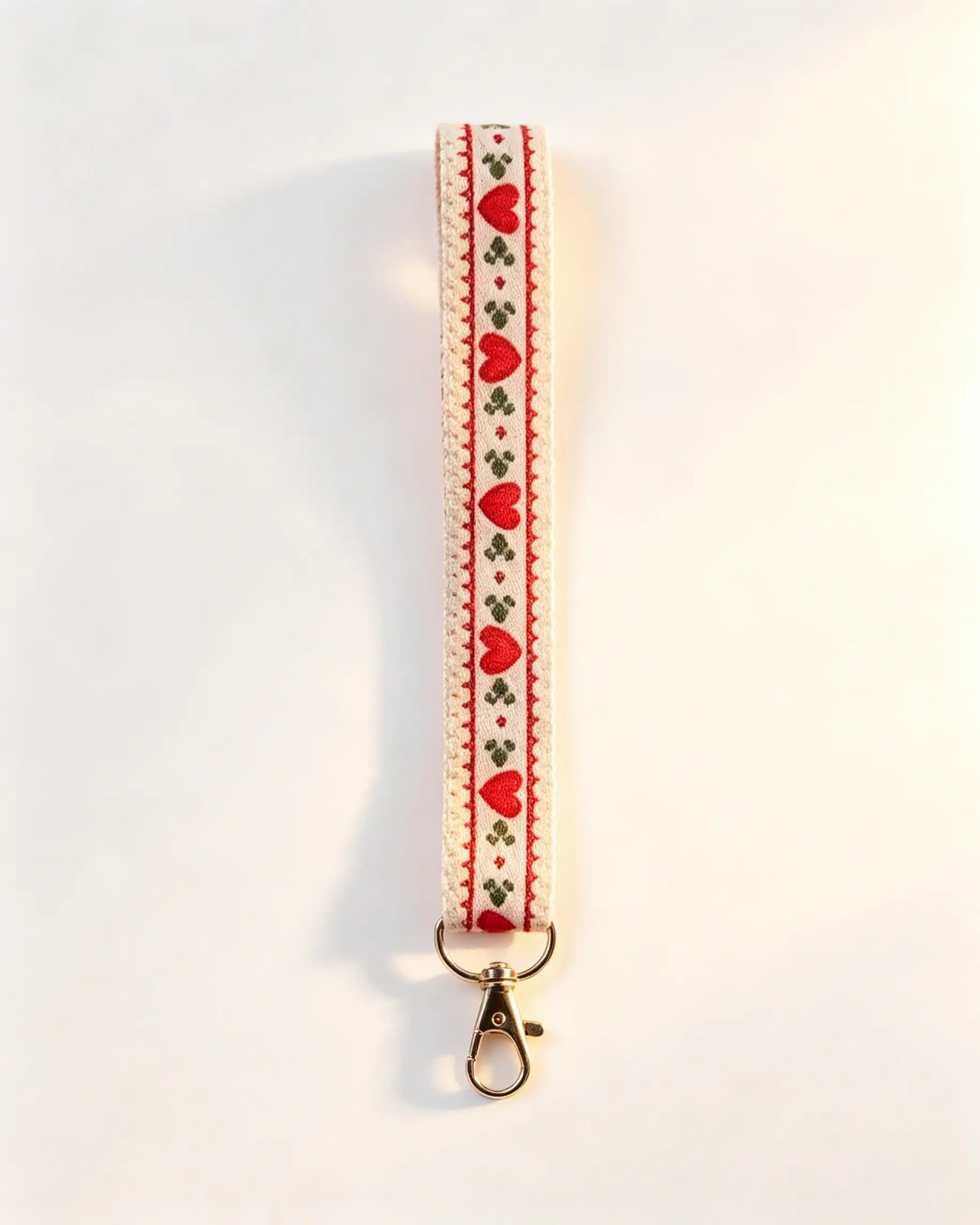 Red Heart Lace Wristlet Daily Metal Keychain Lanyard SP177