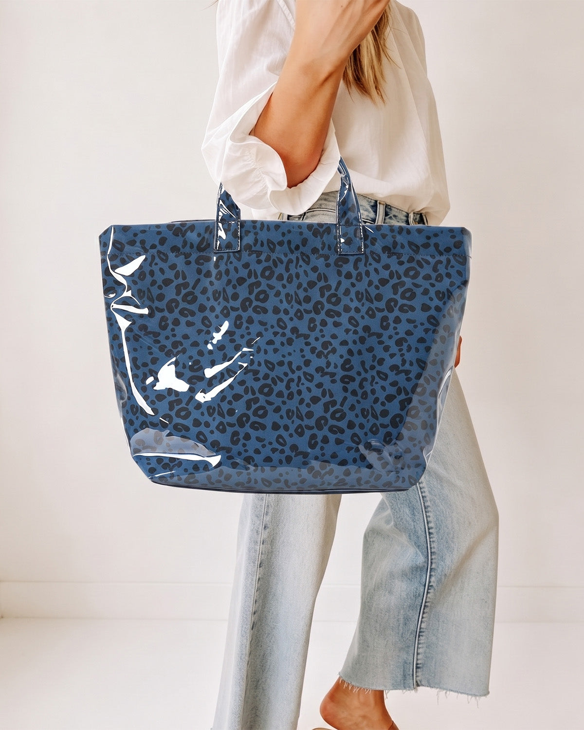 Wholesale Blue Leopard Glossy Tote Beach Preppy Boutique Bag SP070