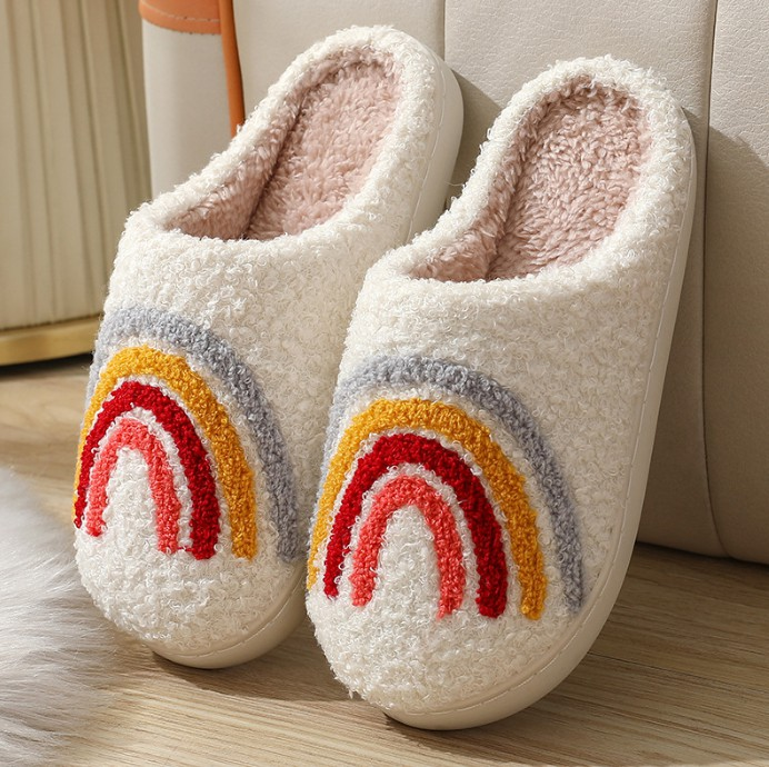 VALENTINE'S DAY GIFT PLUSH HEART WARM SLIPPERS