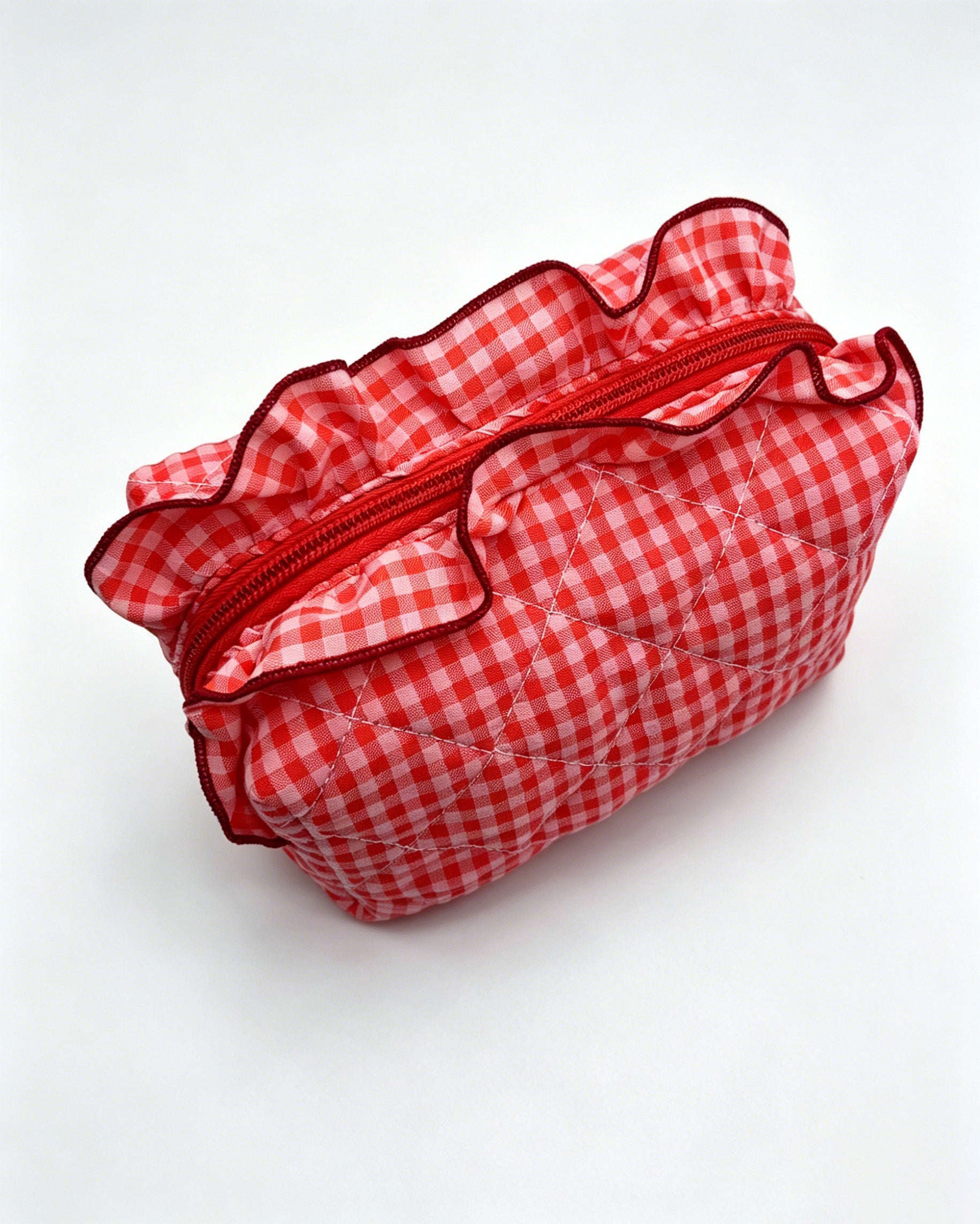 Wholesale Red Gingham Quilted Ruffle Travel Bag Preppy Gift SP060