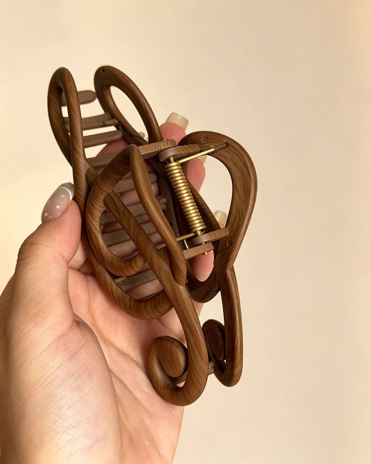 Brown Music Note Hair Claw Daily Accessory SP241