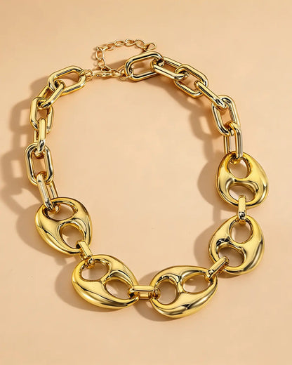 Gold Acrylic Chunky Chain Party Boutique SP330
