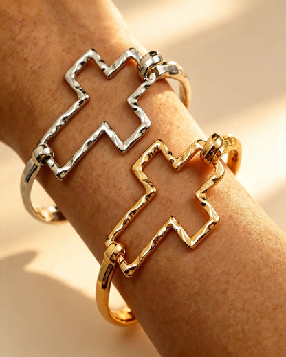 Gold Cross Hammered Bangle Daily Boutique Jewelry Gift SP282