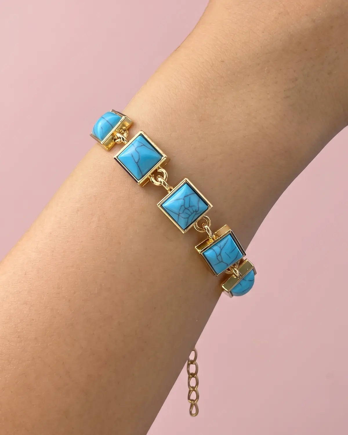 Gold Faux Turquoise Bracelet Daily Boutique Wholesale SJBR348BL