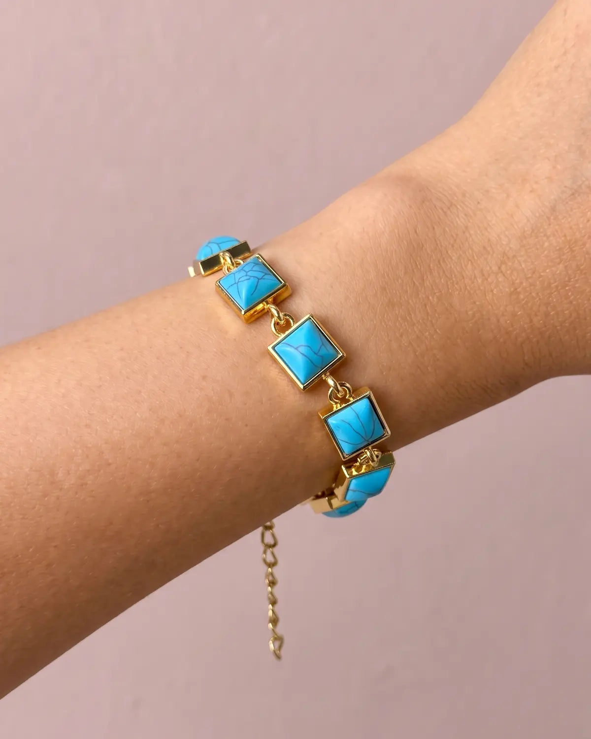 Gold Faux Turquoise Bracelet Daily Boutique Wholesale SJBR348BL
