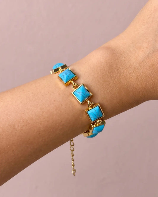 Gold Faux Turquoise Bracelet Daily Boutique Wholesale SJBR348BL