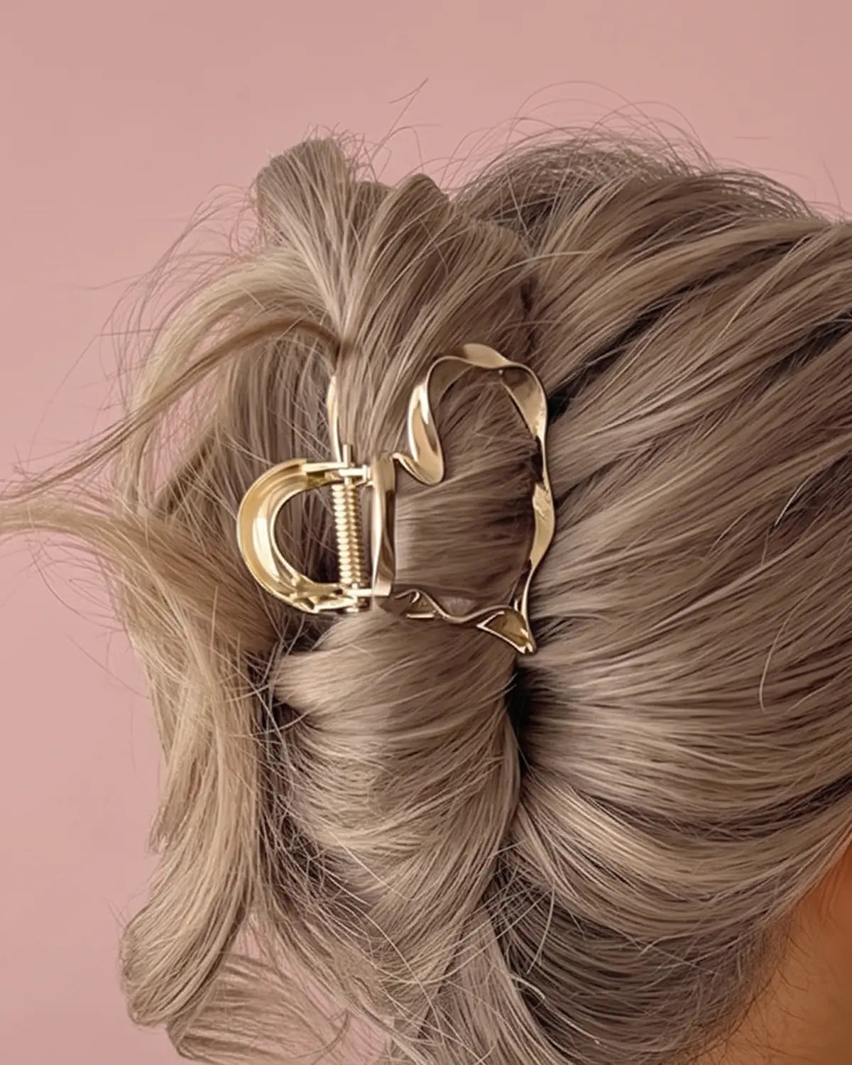 Gold Heart Hair Claw Daily Boutique SP340