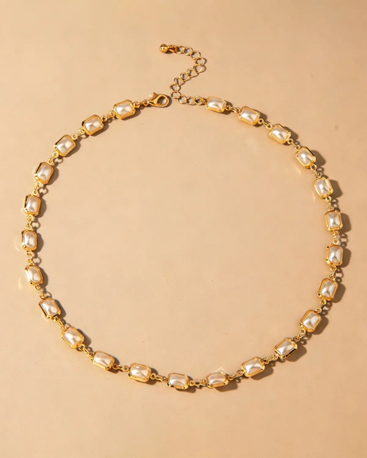 Gold Pearl Square Choker Daily Boutique SP323