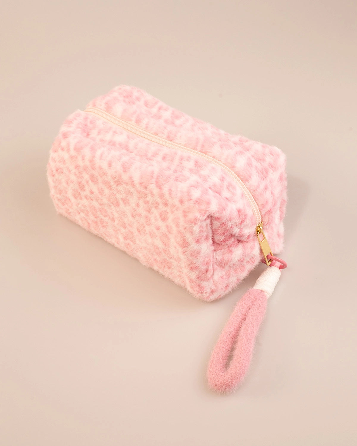 Wholesale Pink Plush Leopard Makeup Bag Travel Organizer SP257
