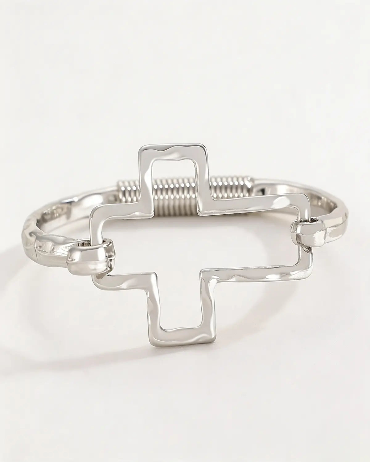 Silver Cross Hammered Bangle Daily Statement Jewelry Gift SP283