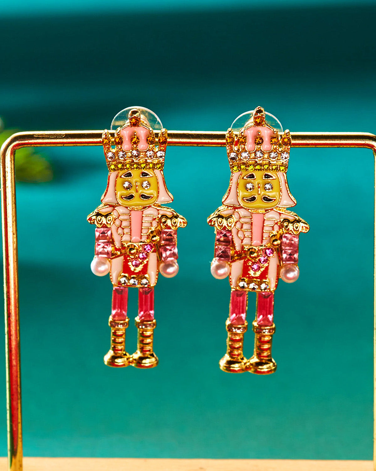 Wholesale 1 Pair Pink Alloy Unique Nutcracker Soldier Figure Earrings,Distinctive Women's Earrings With Pink Soldier Design And Rhinestones, Alloy Jewelry, Personalized Christmas Gift SP015