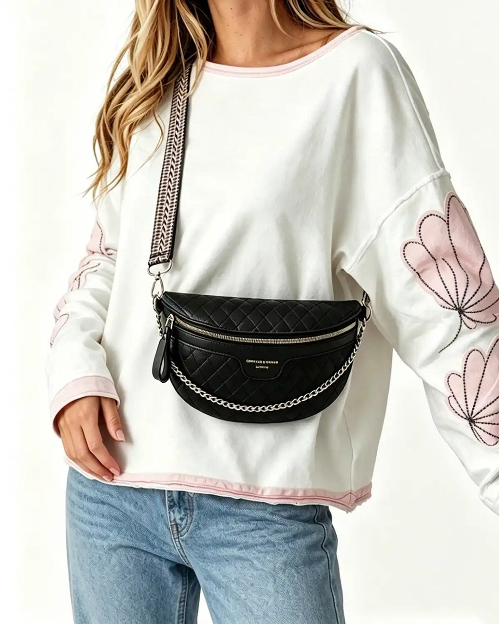 Wholesale Black Quilted Chain Fanny Pack SP132