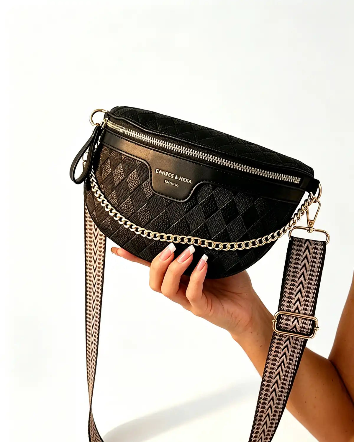 Wholesale Black Quilted Chain Fanny Pack SP132