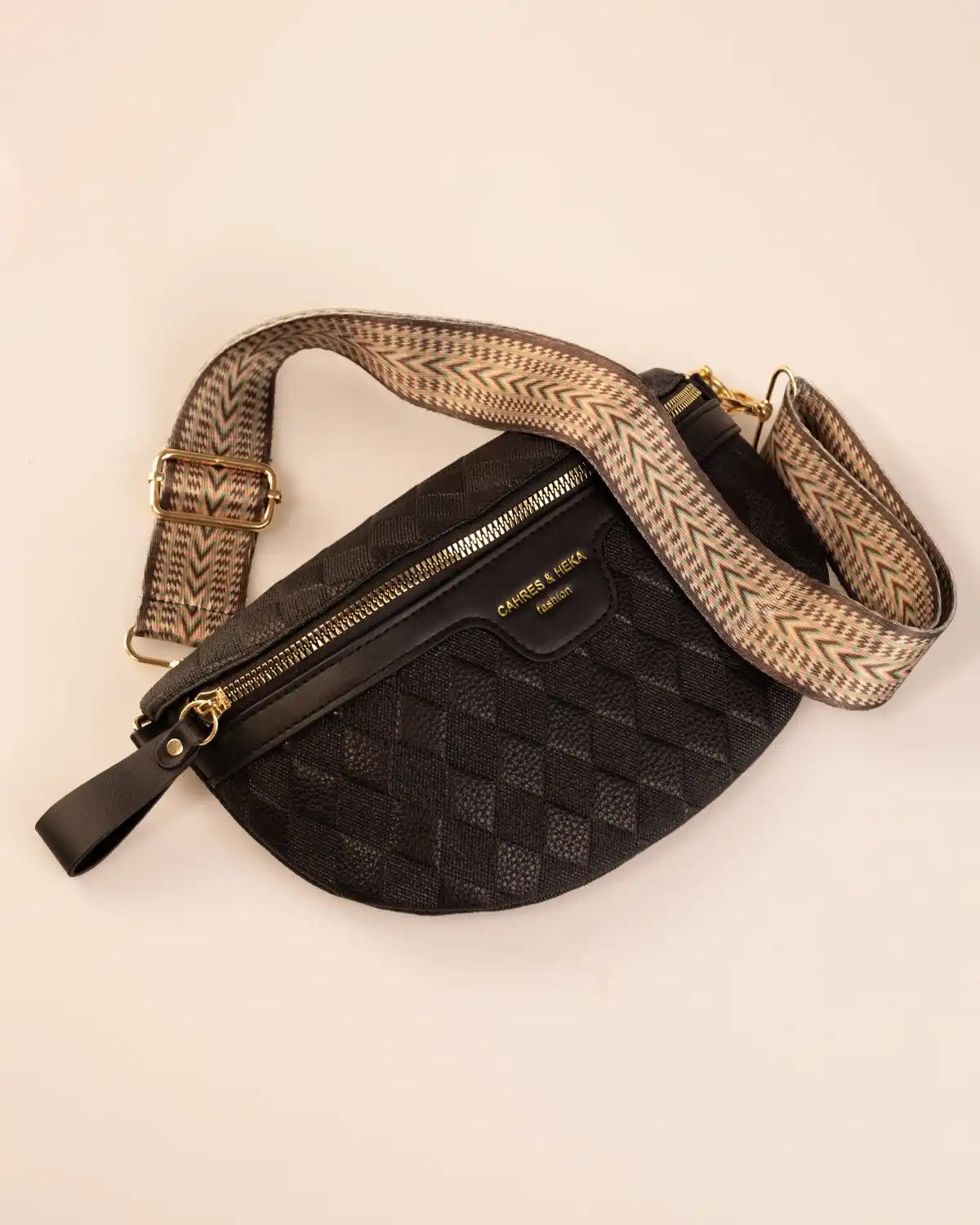 Wholesale Black Quilted Chain Fanny Pack SP132