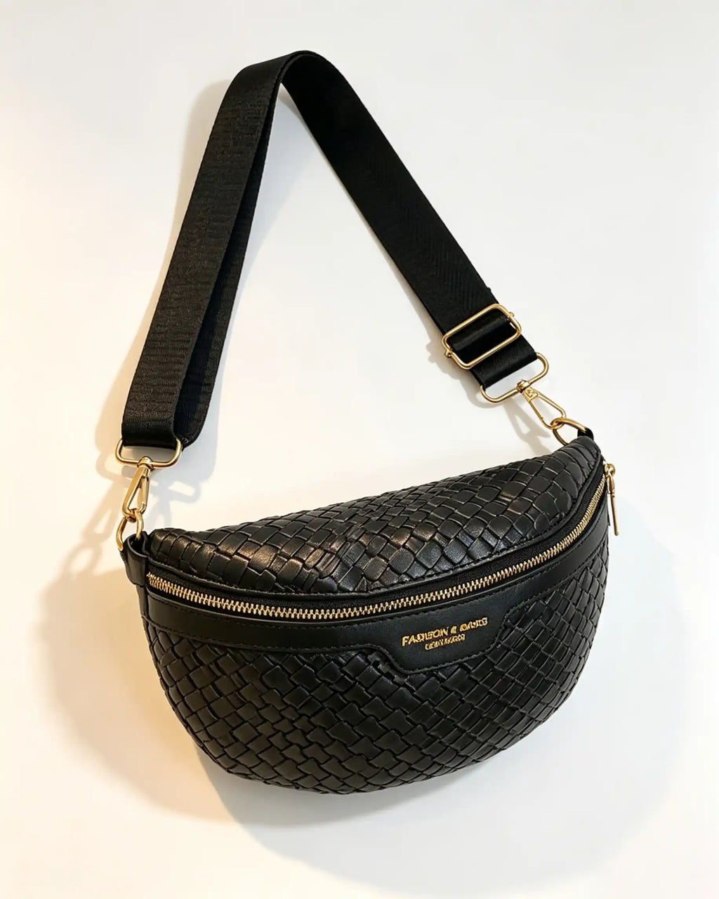 Wholesale Black Woven Wide Strap Fanny Pack SP131
