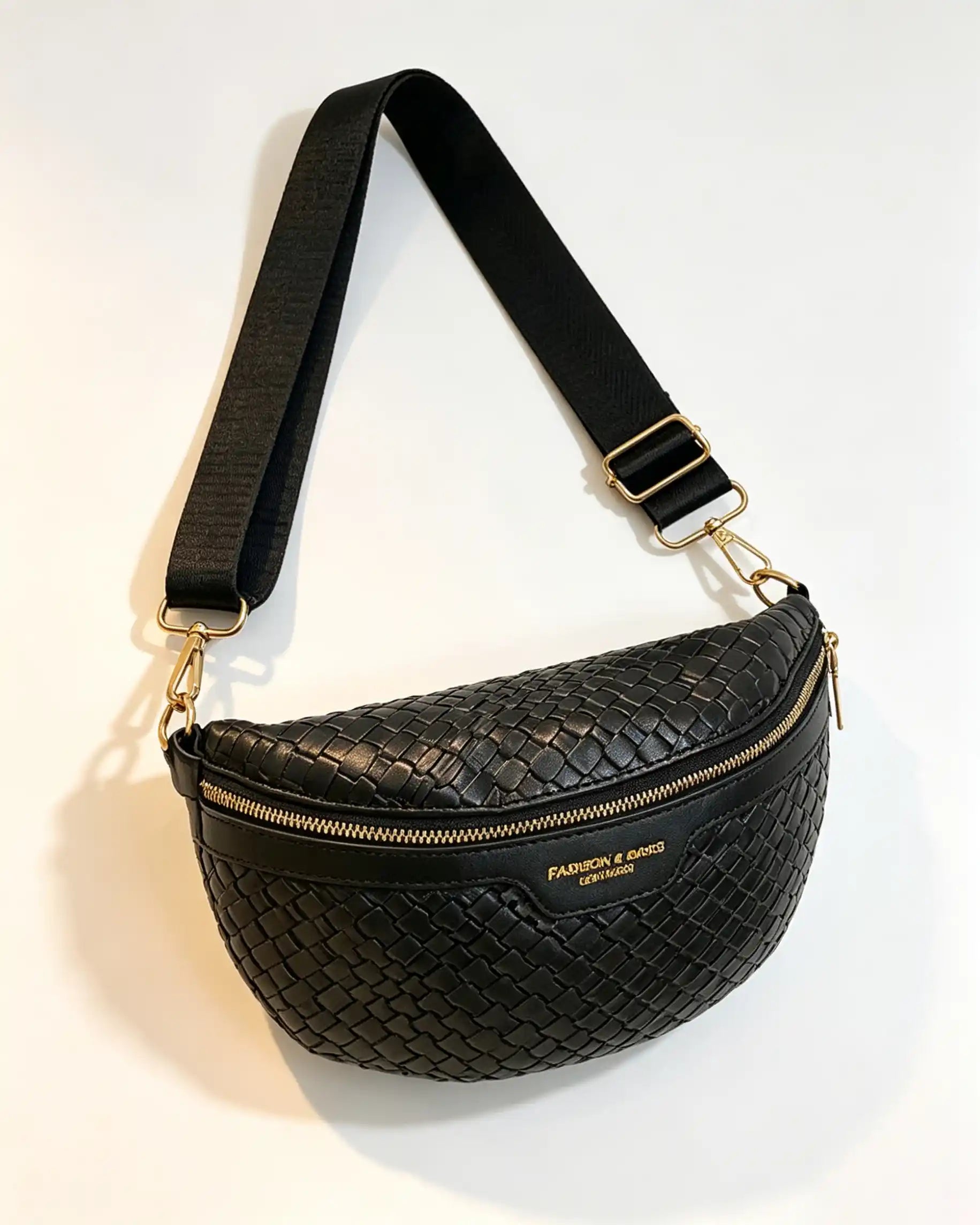 Wholesale Black Woven Wide Strap Fanny Pack SP131