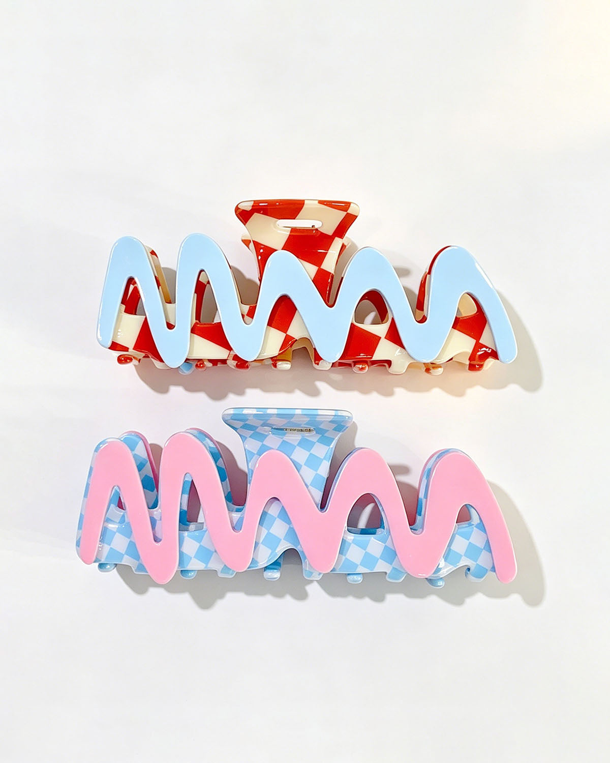 Wholesale Blue Checkered Wavy Hair Claw Casual Accessory SP228