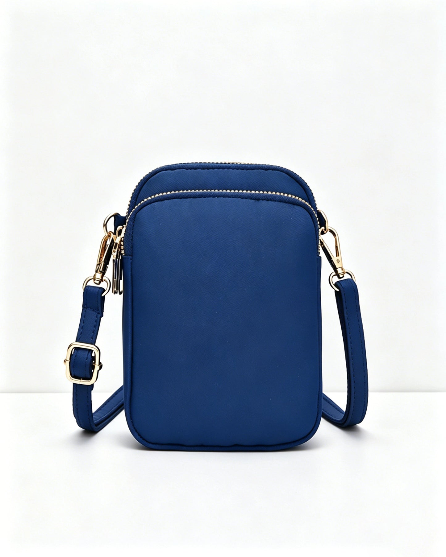 Wholesale Blue Waterproof Headphone Crossbody Daily Phone Pouch SP147