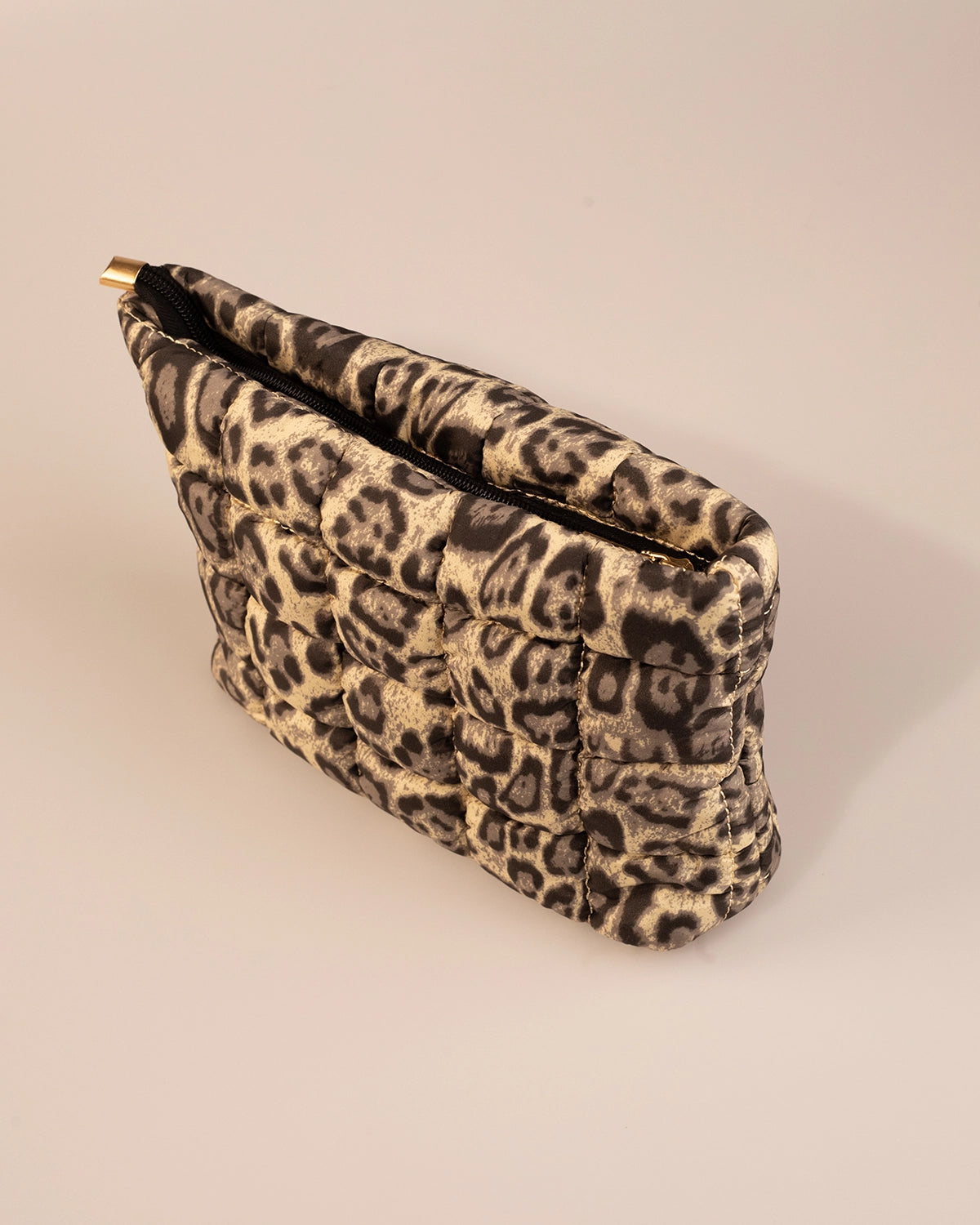 Wholesale Brown Leopard Puffer Cosmetic Bag Daily Organizer SP265