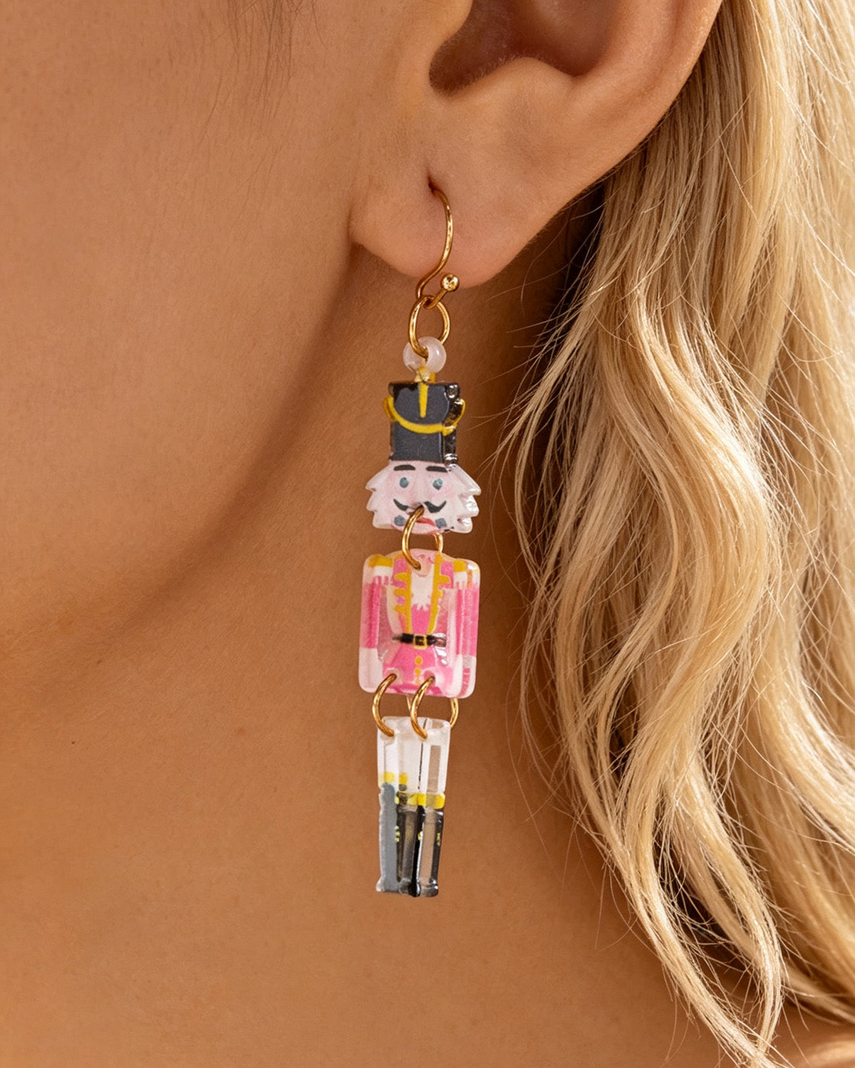 Wholesale Christmas series earrings fashionable and versatile Christmas love elk acrylic earrings  SP014