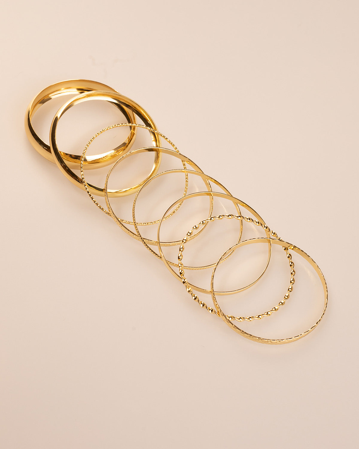 Wholesale Gold 8-Piece Stackable Bangles Party Trendy Jewelry SP245