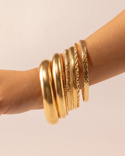 Gold 8-Piece Stackable Bangles Party Trendy Jewelry SP245