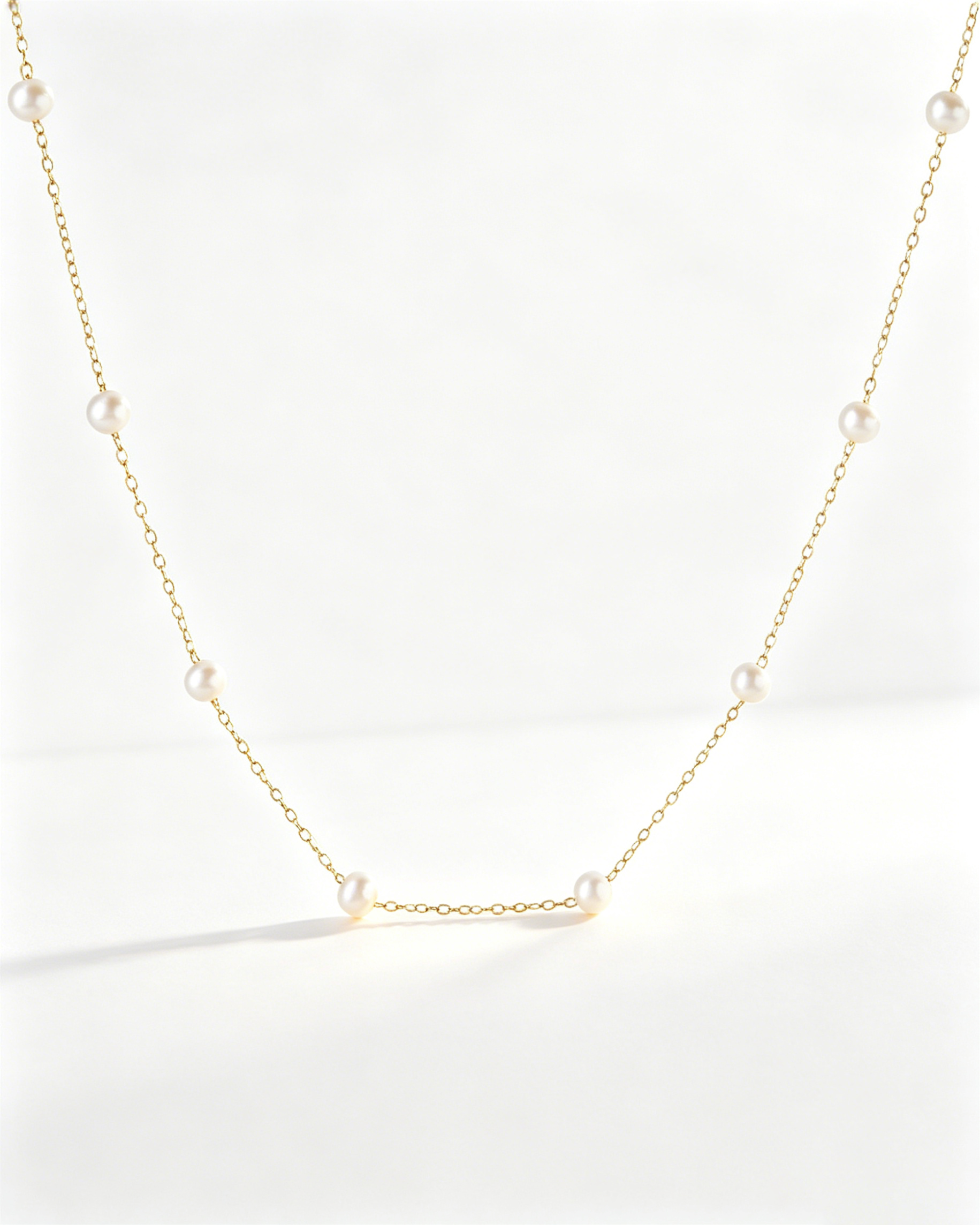 Wholesale Gold Copper Pearl Necklace Daily Elegant Dainty Jewelry