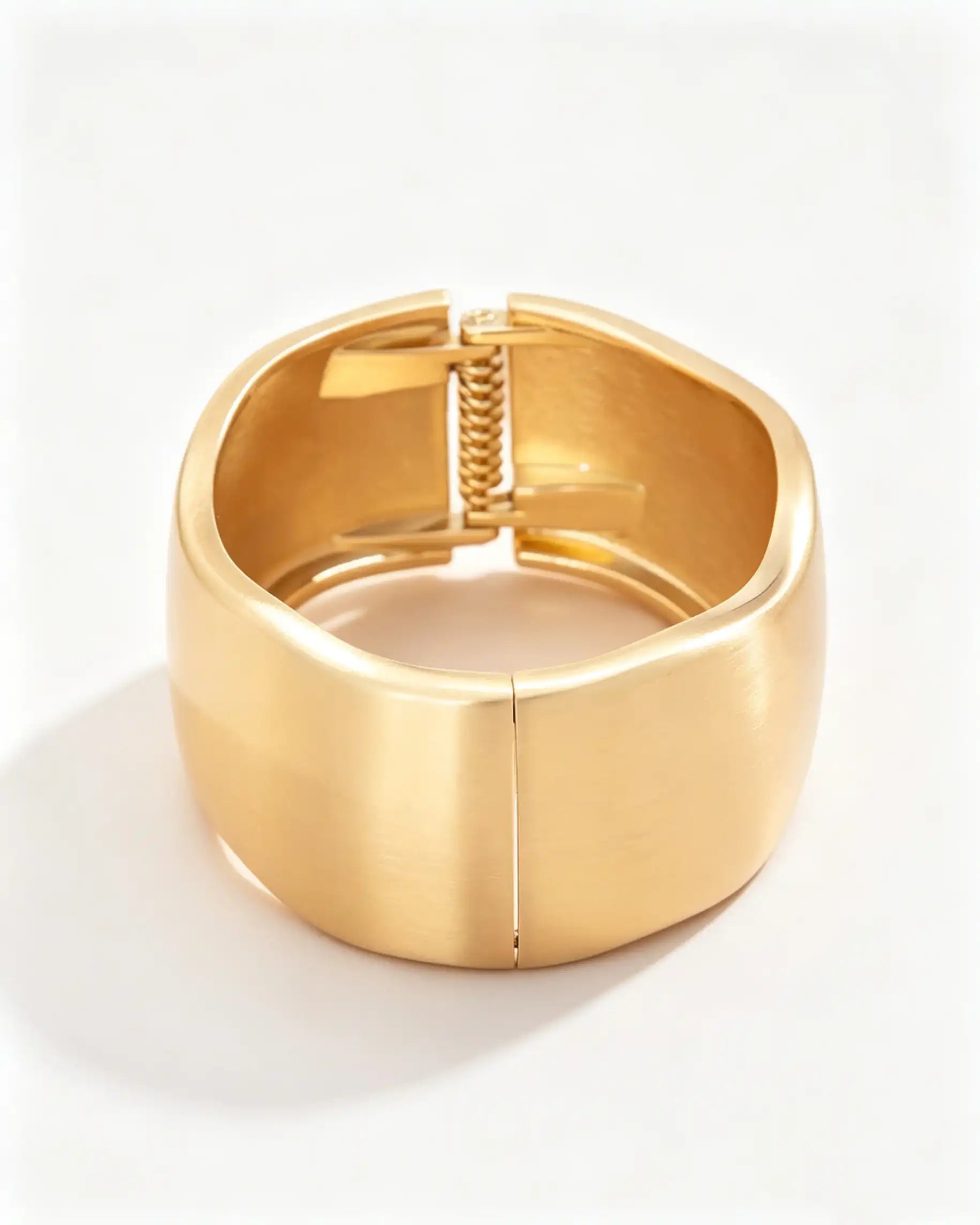 Wholesale 4pcs Gold Heavy Zinc Alloy Bangle Set Bracelets Party Statement SP105