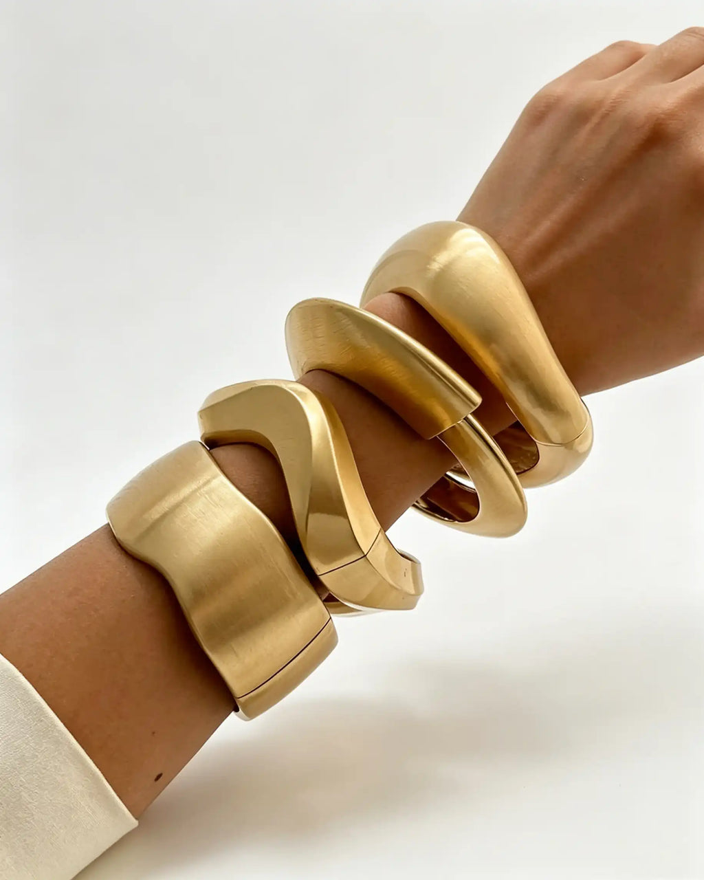 Wholesale 4pcs Gold Heavy Zinc Alloy Bangle Set Bracelets Party Statement SP105