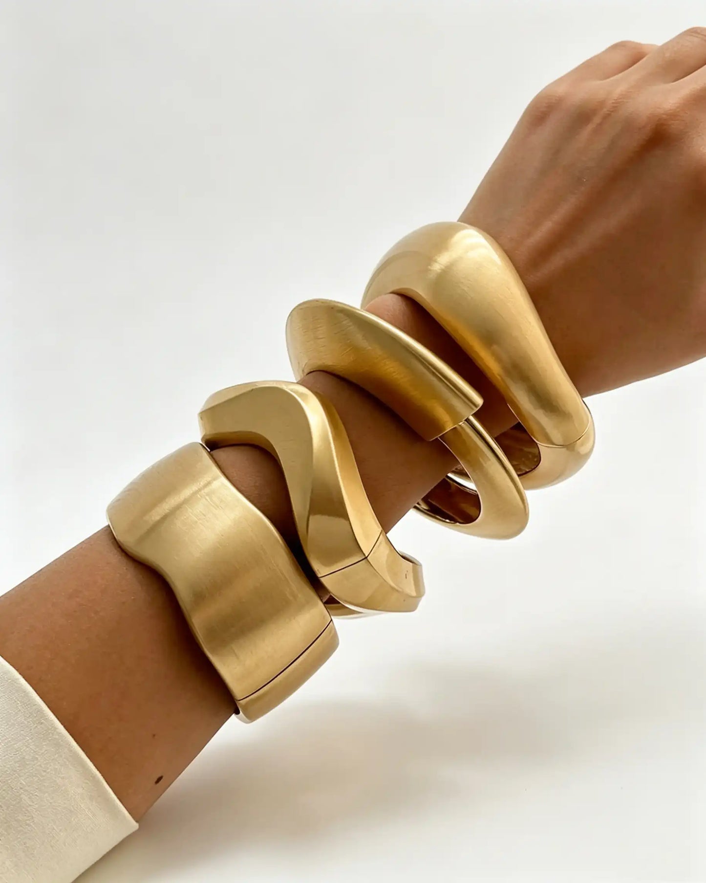 Wholesale 4pcs Gold Heavy Zinc Alloy Bangle Set Bracelets Party Statement SP105