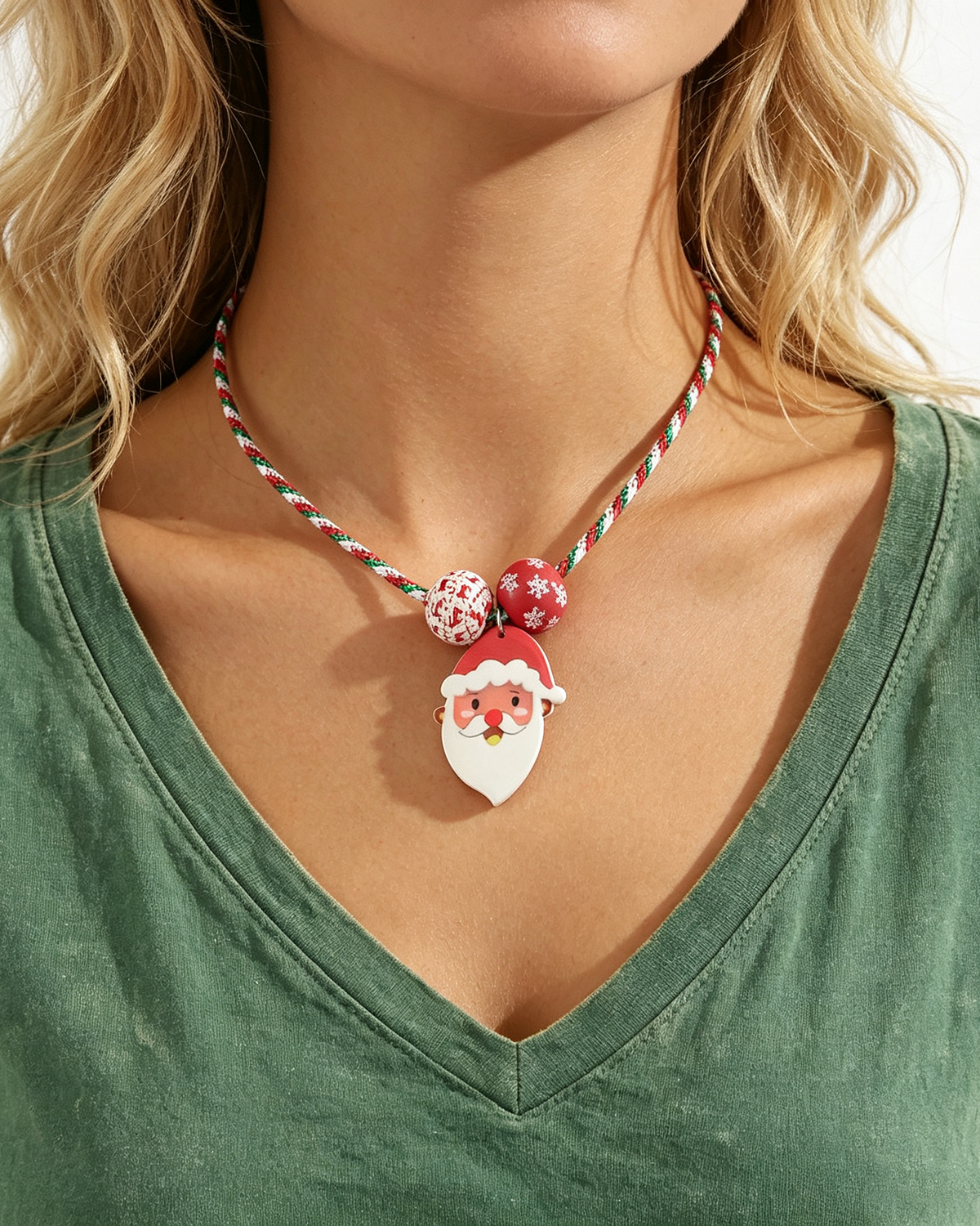 Wholesale Jewelry Alloy Cartoon Snowman Christmas Tree Pendant Necklace SP003