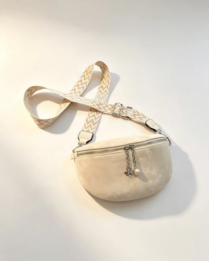 Wholesale Off-white Pearl Fanny Pack SP127