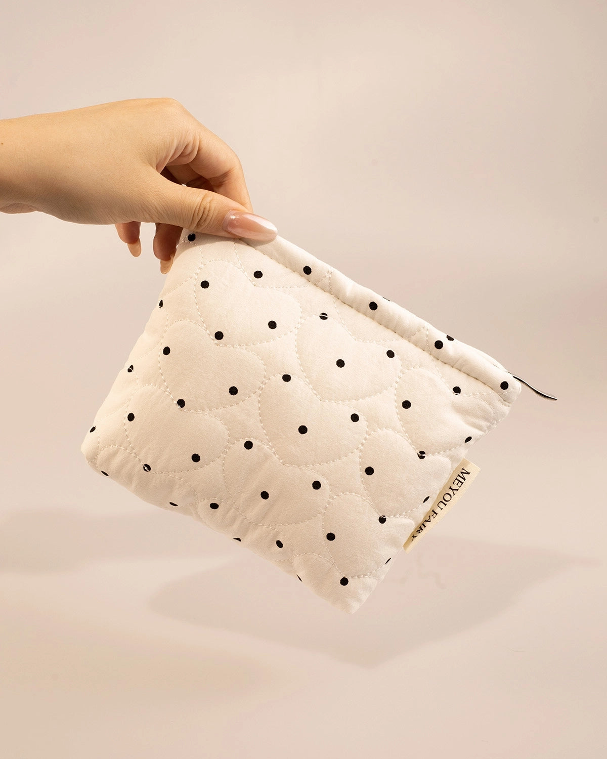 White Polka Dot Cosmetic Bag Travel Set SP249